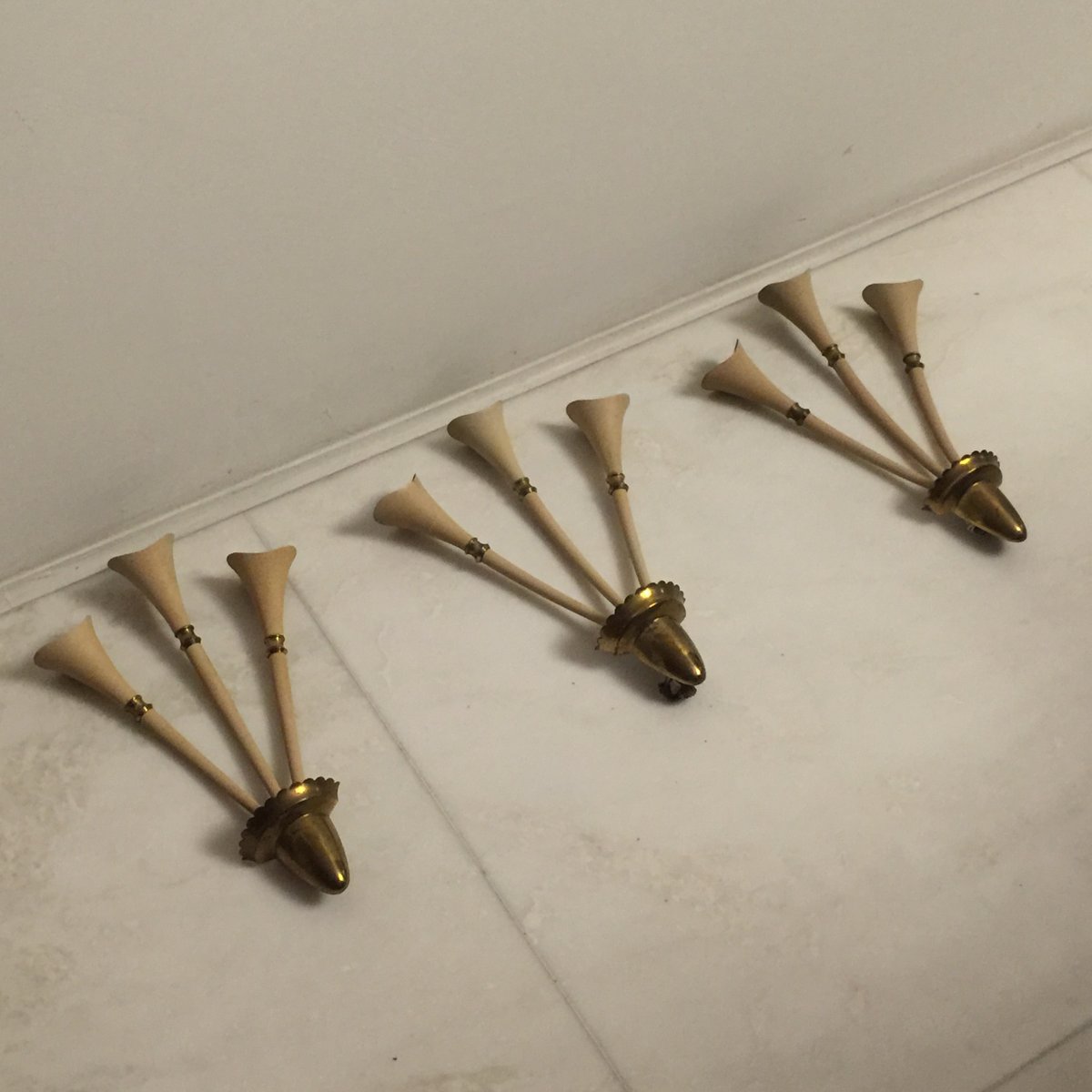 Vintage Italian Wall Sconces, 1950s, Set of 3 for sale at Pamono