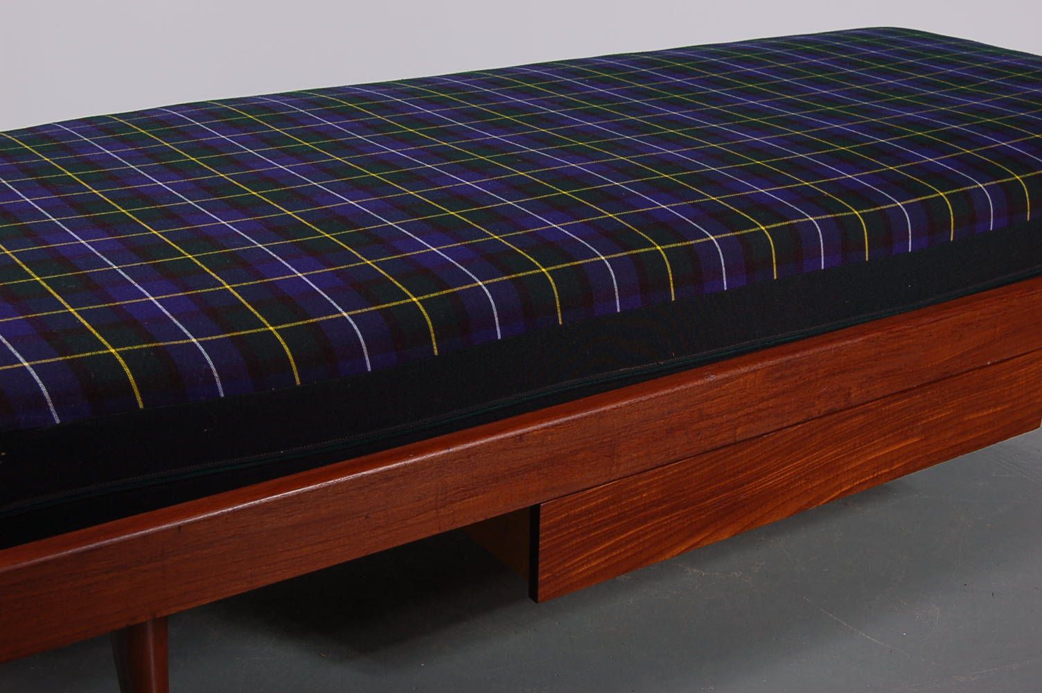 Vintage Teak Daybed with Drawer and Shelf, 1950s for sale at Pamono