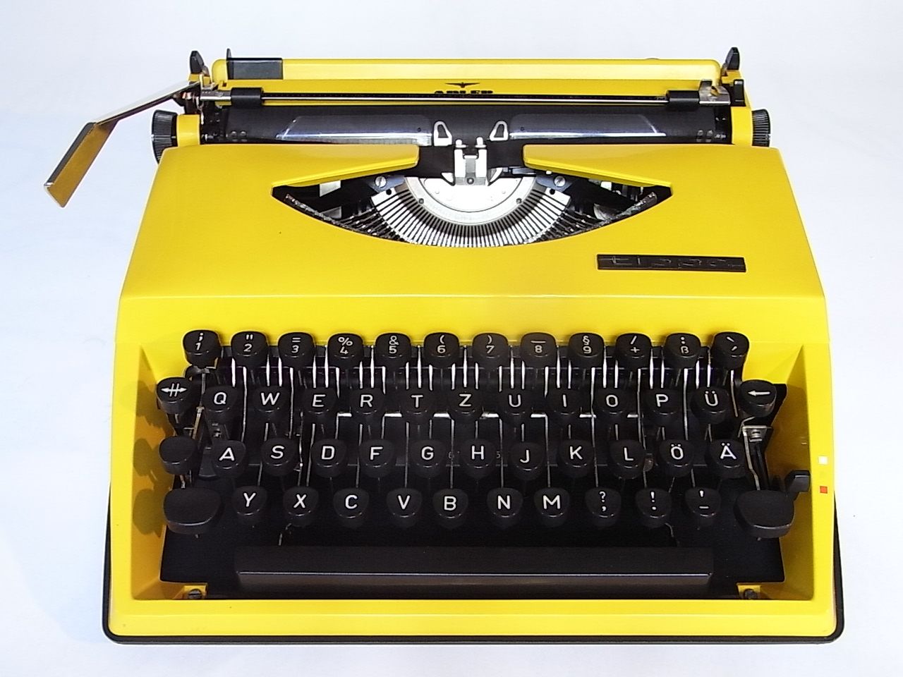 Vintage Bright Yellow Portable Typewriter from Triumph for sale at Pamono