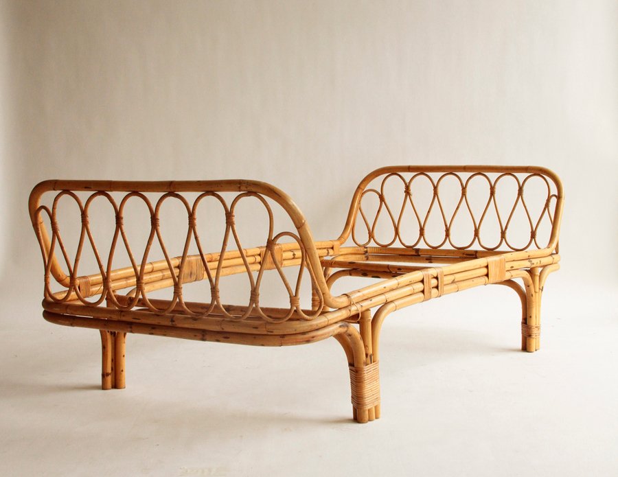 Italian Rattan Day Bed, 1950s for sale at Pamono