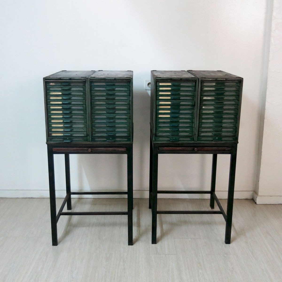 Industrial Metal Filing Set of 2 for sale at Pamono