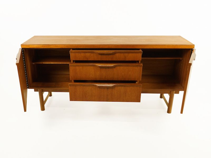 Mid Century Teak Sideboard for sale at Pamono