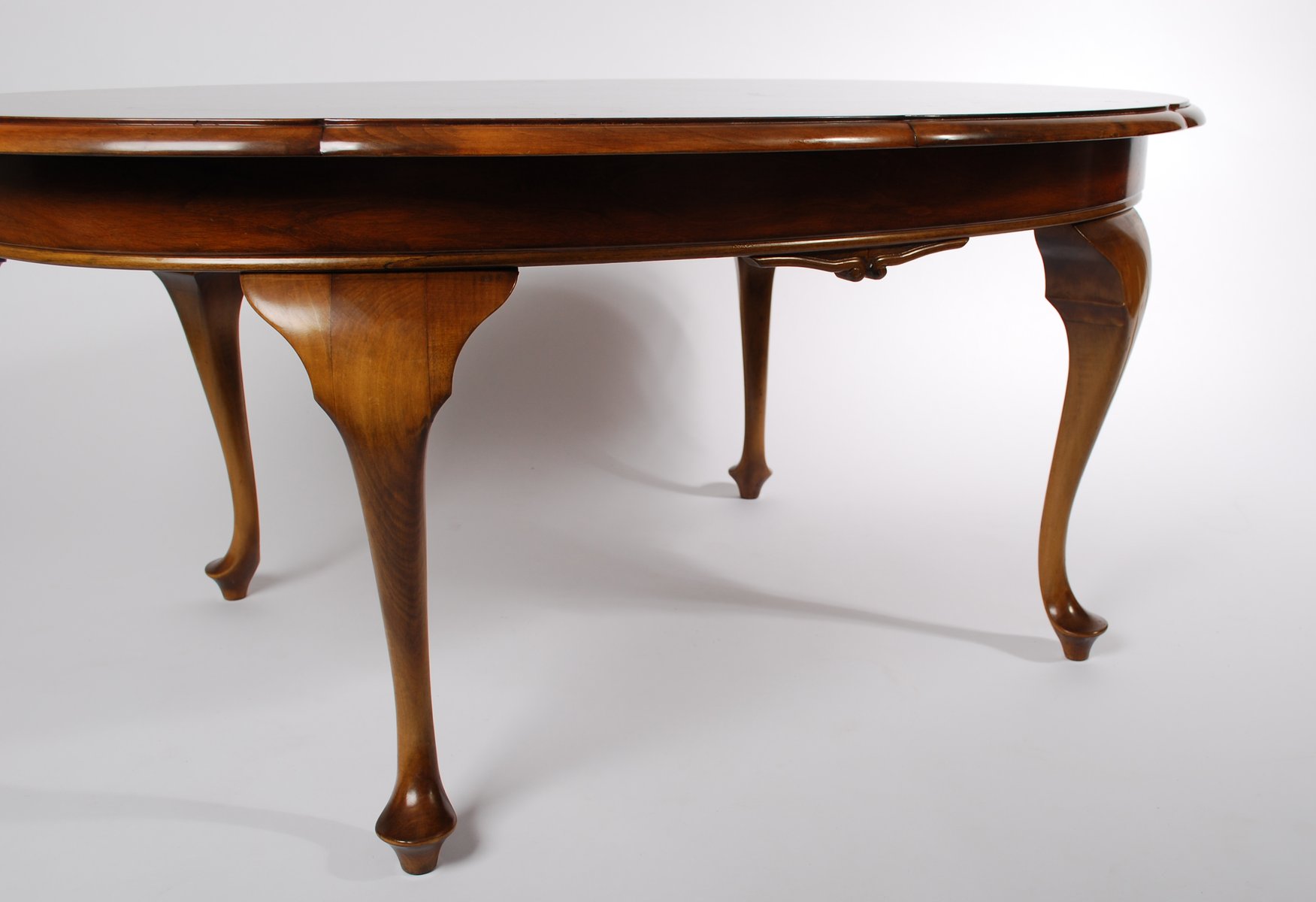 Antiker ovaler palisander couchtisch bei pamono kaufen