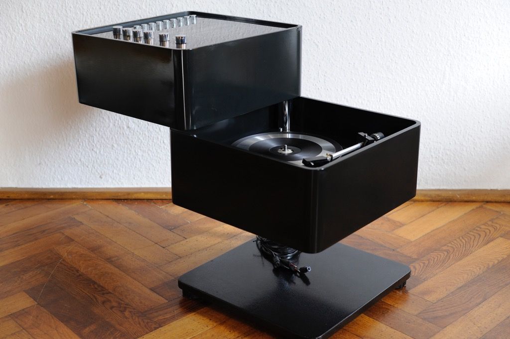3300 Stereo Bar Turntable by Verner Panton for Wega, 1960s for sale at