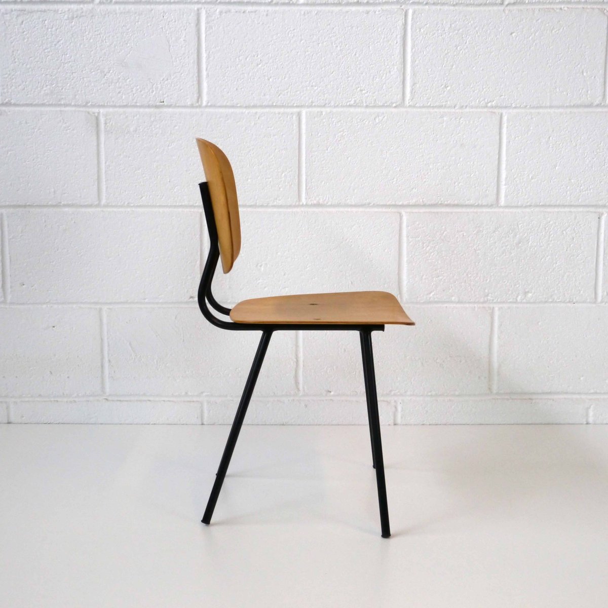Vintage kinderstuhl, 1960er bei pamono kaufen