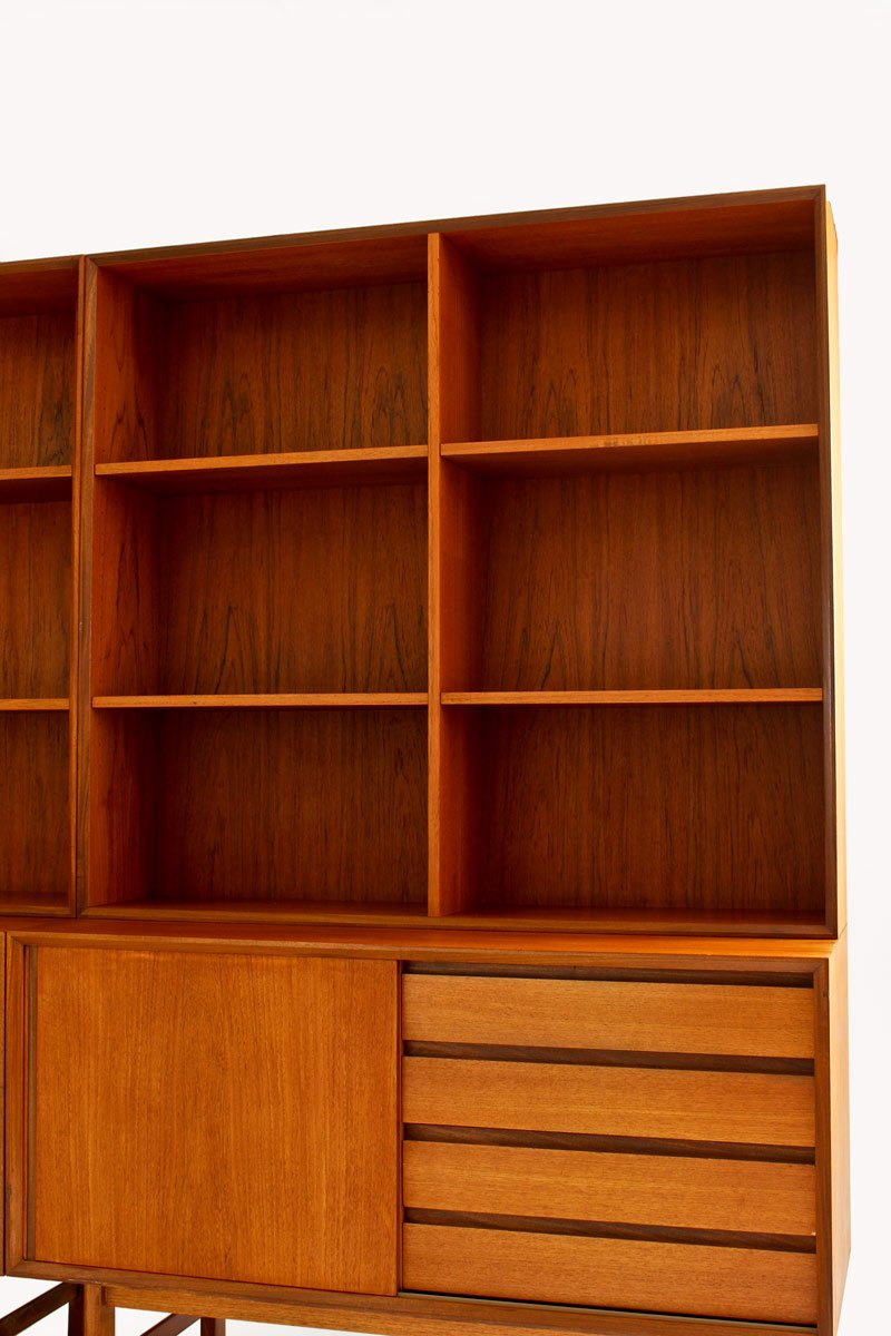 MidCentury Teak Bookcase for sale at Pamono