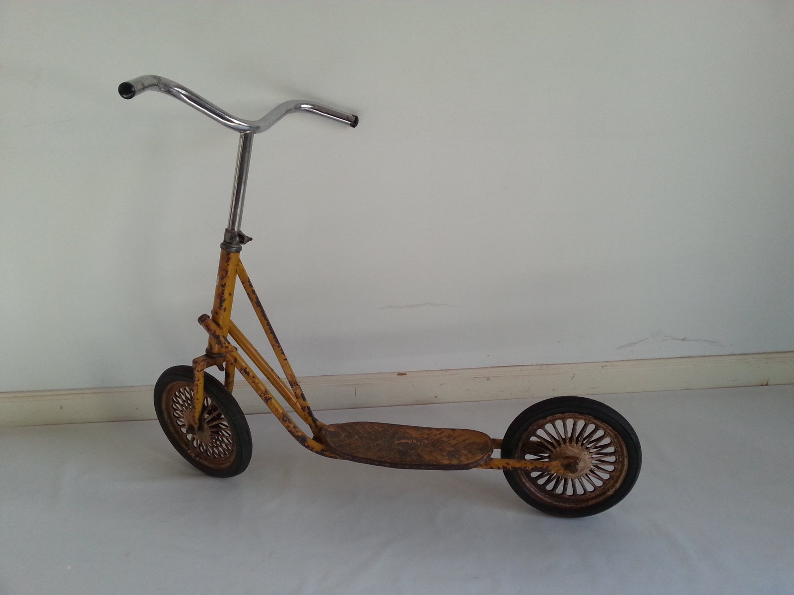 Vintage Children's Scooter, 1950s for sale at Pamono