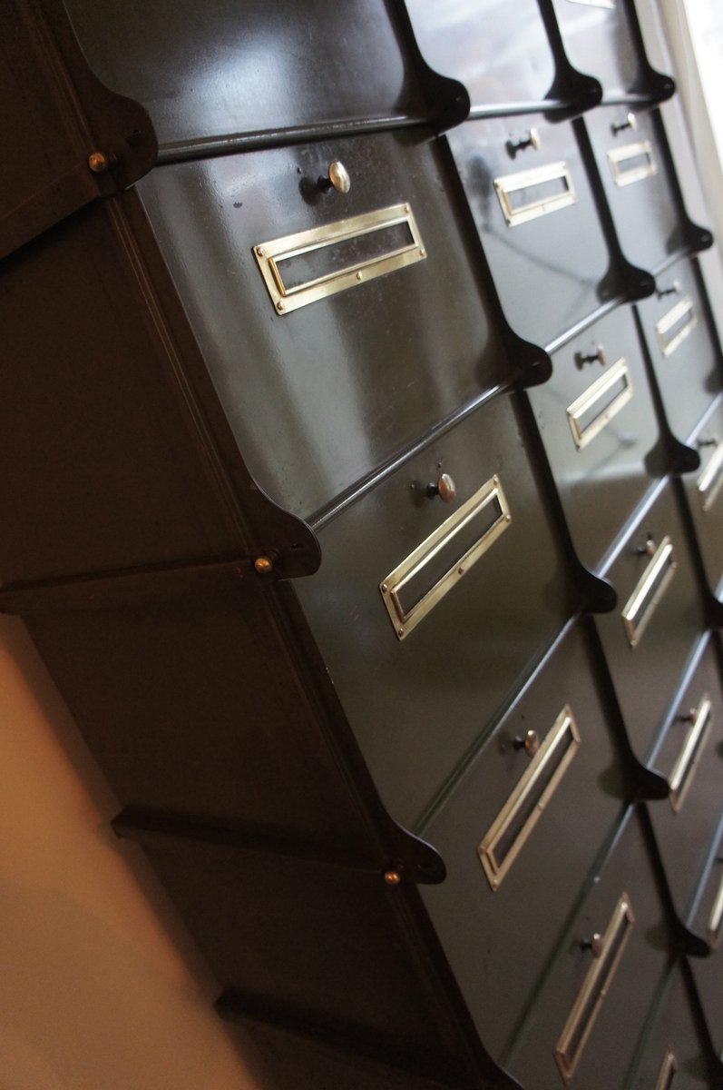 Industrie Aktenschrank von Ribeauville, 1930er bei Pamono kaufen