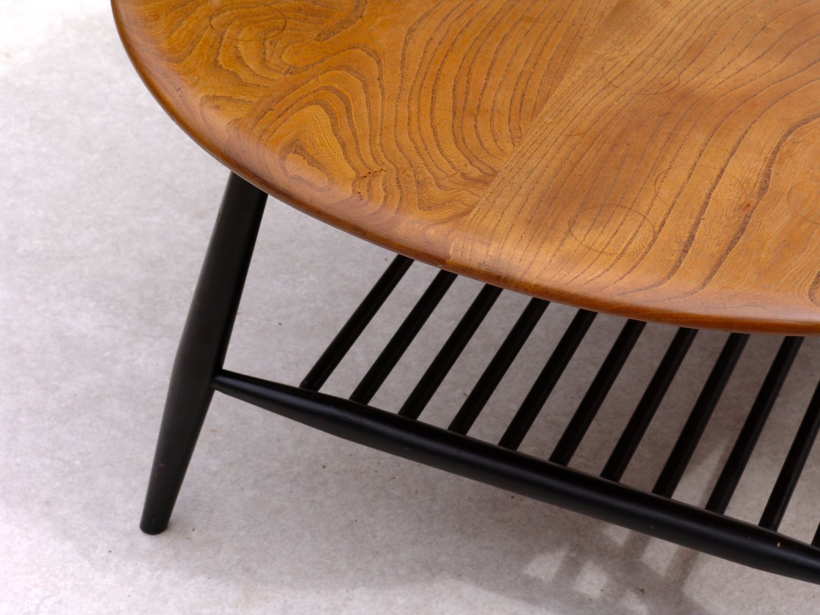 Windsor Ercol Coffee Table for sale at Pamono